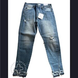 Brand new KanCan distressed high rise ankle skinny jeans.